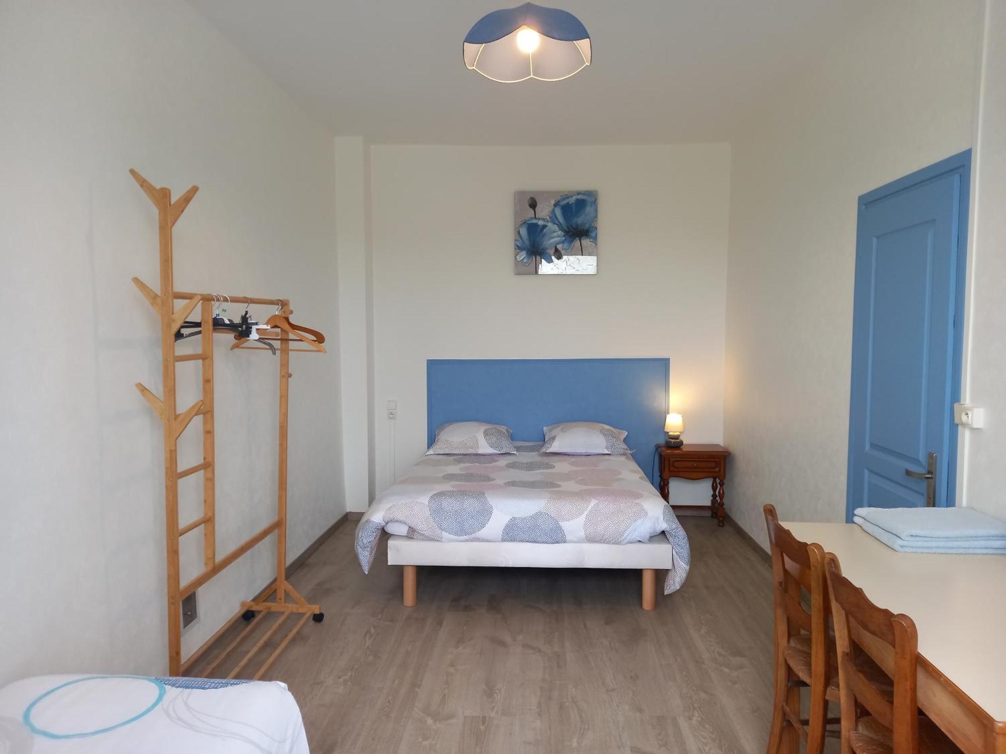 Chambres " Orchidees " Saint-Denis-de-Gastines Buitenkant foto